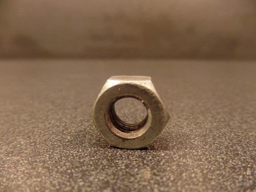 1972 72 73 VINTAGE KAWASAKI Z1 900 REAR SPROCKET NUT (F) [EARLY]  - Picture 3 of 6