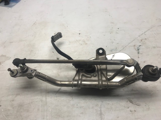 11 MASERATI GRAN TURISMO S 4.7 COMPLETE WINDSHIELD WIPER MOTOR ASSEMBLY 08-12
