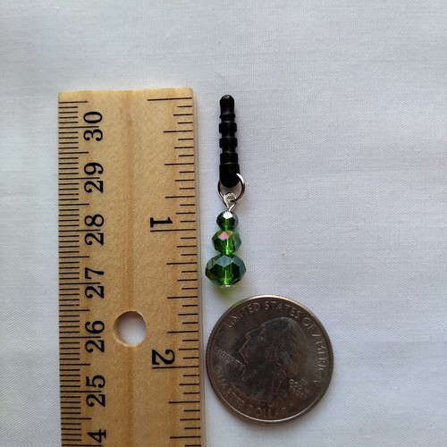 Green Bead Universal Cell Phone Charm Anti Dust Proof Plug Ear Cap Jack Handmade - Picture 3 of 3