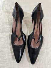 Manolo Blahnik Black Leather Pointed Toe Kitten Heel 41 Pumps Vintage Y2K EUC