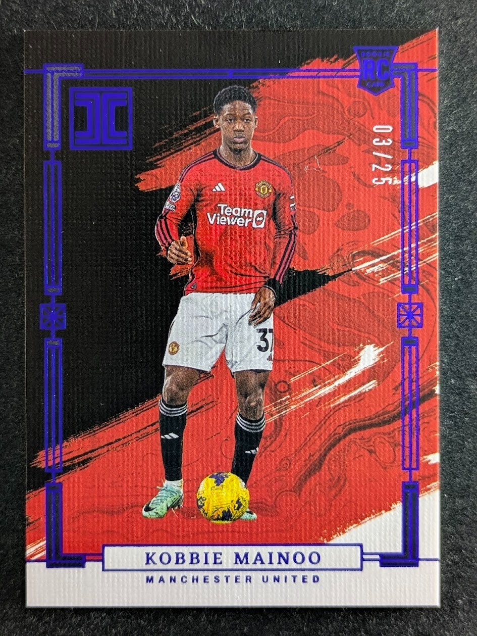 2023-24 Panini Impeccable EPL KOBBIE MAINOO 3/25 Sapphire SP Manchester United