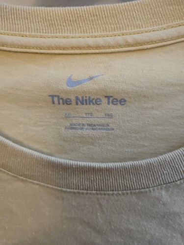 Nike Tshirt The Nike Tee XXL Nike Swoosh Golf T-shirt Yellow Gold Swoosh - Picture 3 of 5