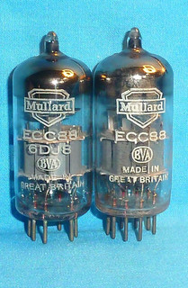 2 Mullard ECC88 6DJ8 Vintage Electronic Tubes