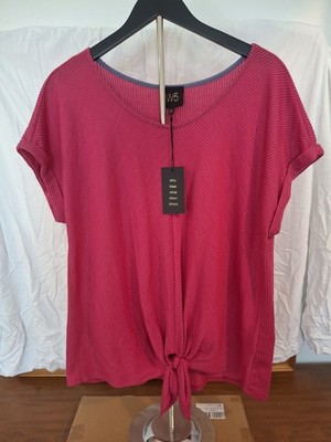 Womens W5 Pink Short Sleeve Top Size XL. Ribbed Texture With Tie Front. NWT.