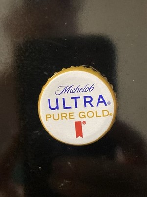Michelob ULTRA Pure Gold Beer Bottle Cap Refrigerator Magnet Handmade Craft