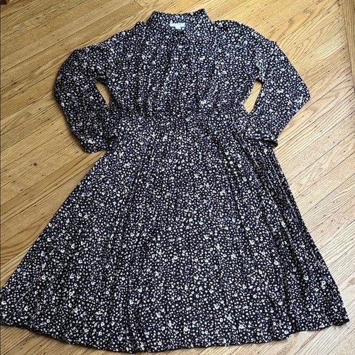 ON-34th Black Floral Pleated Satin Midi Shirt Dress Long Sleeve Tie Waist Size L - Picture 3 of 14