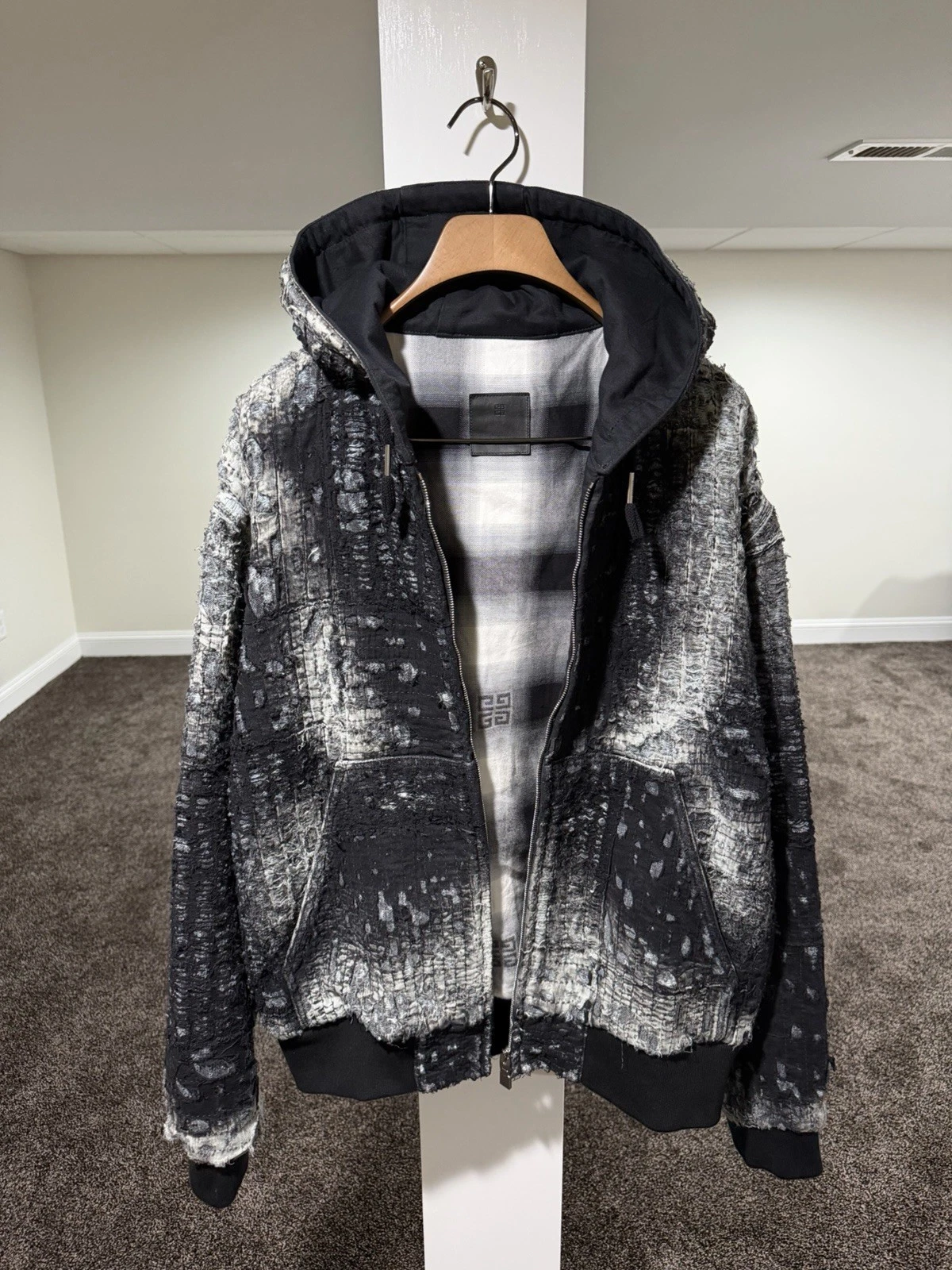 Givenchy — Givenchy