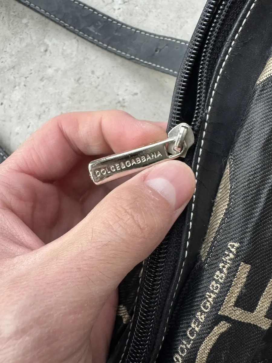 バッグ DOLCE&GABBANA y2k leather one shoulder Dolce & Gabbana Vintage Y2K Metallic One-Shoulder Bag Silver Gold