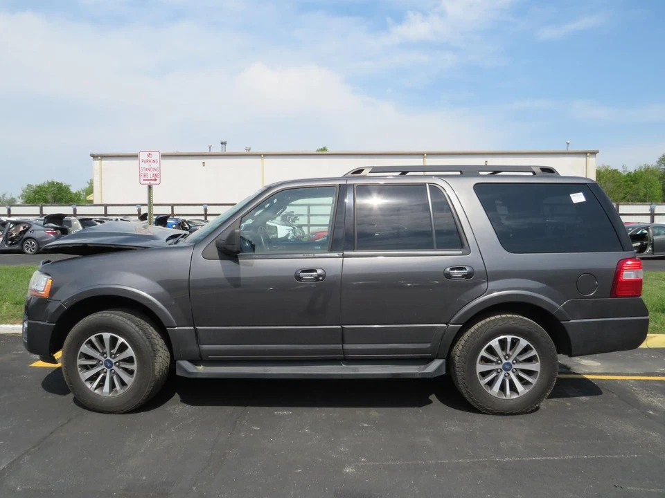 15 16 17 FORD EXPEDITION HEADLINER PICK UP ONLY - Image 2 of 4