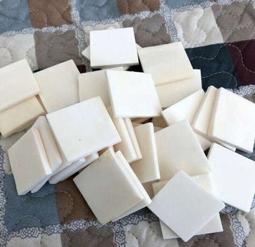 22pcs white Smooth Buffalo Bone Flat Blank Slice 30x30x5mm - Picture 3 of 3