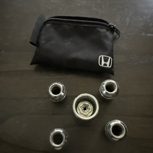 2019 Honda Accord Wheel Locks - Picture 3 of 3