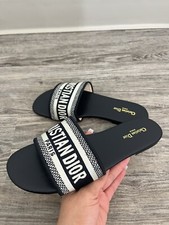 Las mejores ofertas en Christian Dior Women's Leather Sandals and