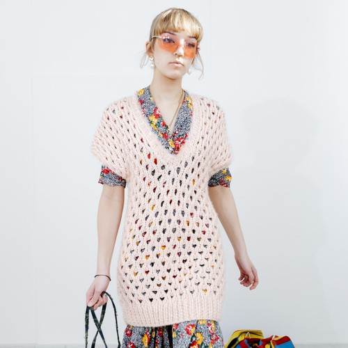 Vintage Y2K see through chunky crochet pencil dress in pastel salmon pink - Picture 6 of 6