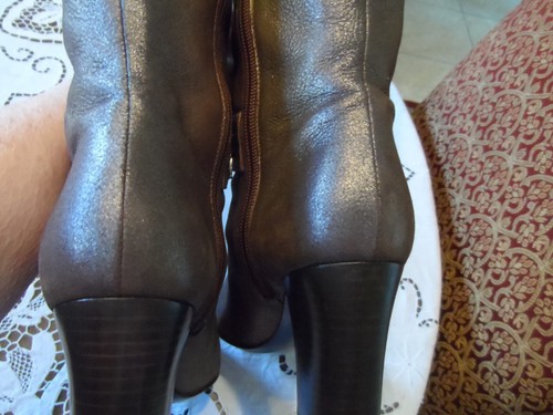 Chanel Gold/Copper Metallic Lambskin Leather Knee High Boots SIze EU 40- US 10 - Picture 18 of 24