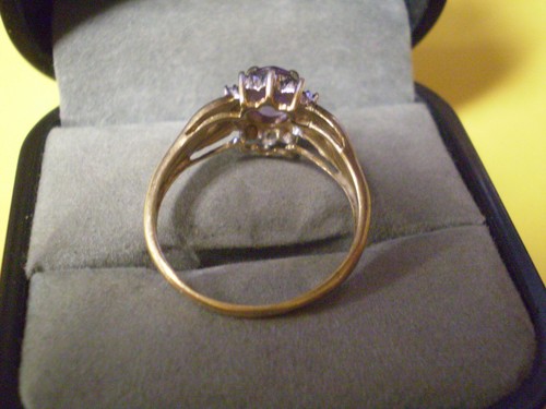 Anillo de oro amarillo de 10 quilates con racimo de 6 diamantes y amatista para damas de 2,4 gramos - Imagen 5 de 5