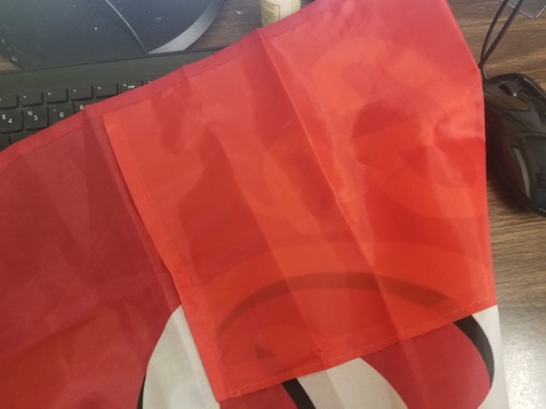 39" X 29" CINCINNATI REDS FLAG, ASSOCIATED PREMIUM PRODUCT, 2016 REDS HEADS - Picture 4 of 4
