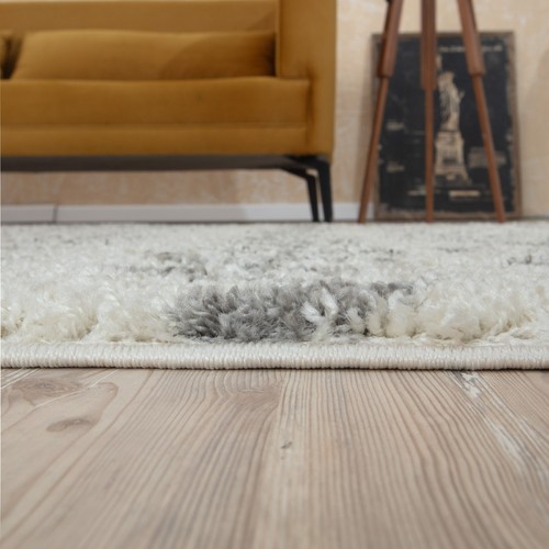 Moroccan Shaggy Rugs in All Sizes for Bedroom, Kitchen, Living Room - Picture 3 of 217