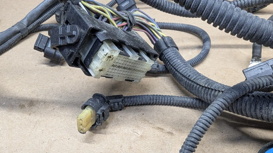 2012-2015 BMW Engine Wiring Harness 12517629507 7629507 F10 F12 F01 F25 F26 - Image 4 of 4