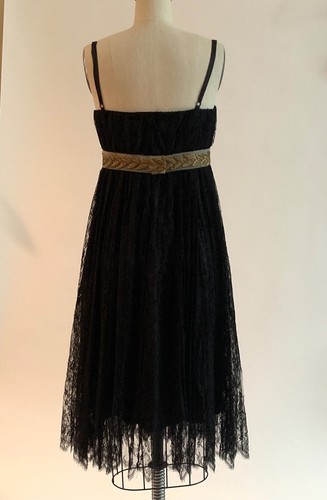 Dolce & Gabbana Unworn 2006 Black Lace Dress Gold Laurel Trim Published IT40 2/4 - Picture 4 of 10