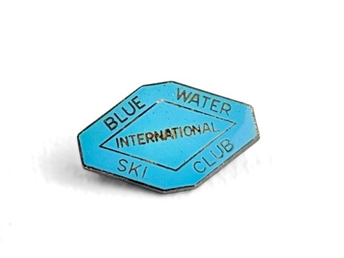 Vintage Blue Water International Ski Club Pin Enamel Badge - Picture 4 of 5