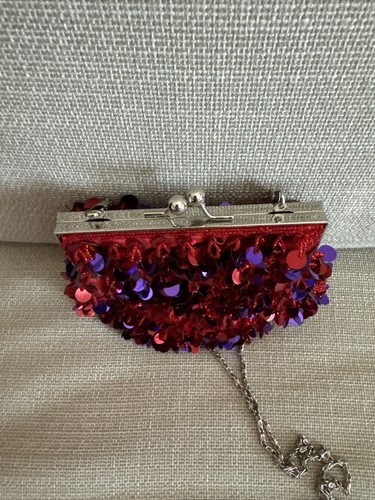 "Bolso de mano bandolera vintage rojo con cuentas de lentejuelas 6""x7"" usado en excelente estado" - Imagen 2 de 5