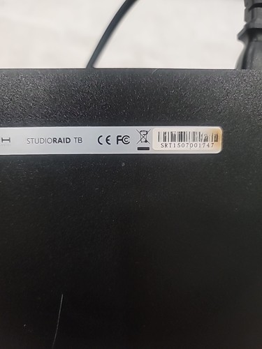 Glyph STUDIORAID 4 TB w/ Thunderbolt 2 & USB 3.0 - Picture 8 of 10