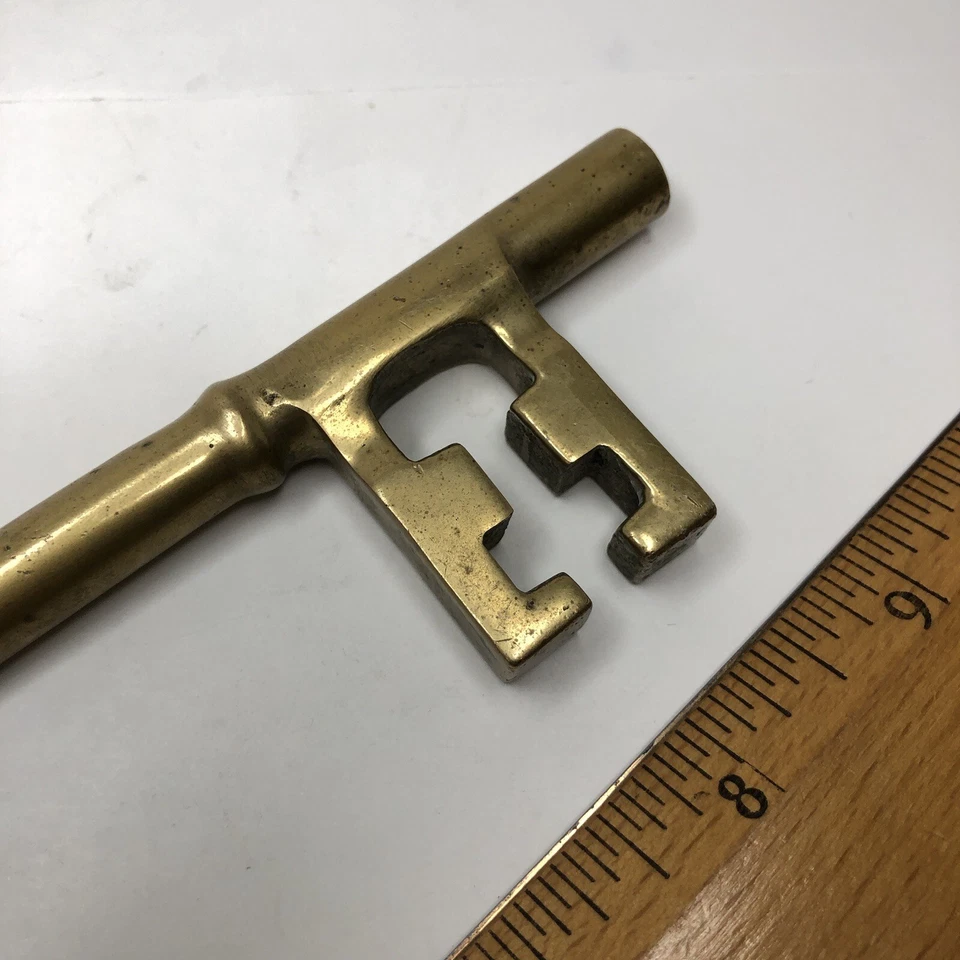 Antigua llave vintage de cerradura de puerta/caja fuerte esqueleto de latón macizo de 6-1/2" de 1/2 lb Foto 4 de 4