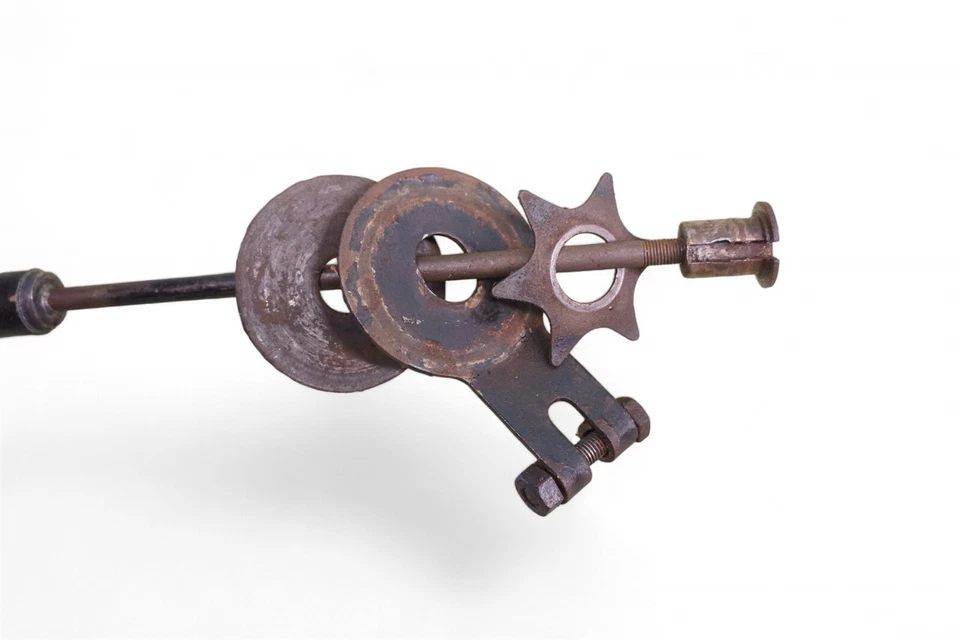 1951 Triumph Thunderbird T110 PREUNIT 650 6T TR6 *2871 Steering Damper  - Image 2 of 4