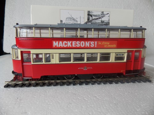 Leeds First Feltham Tram No 501, motorisiert, Atlas. 4WD Strong Runner Good Box. - Bild 2 von 3