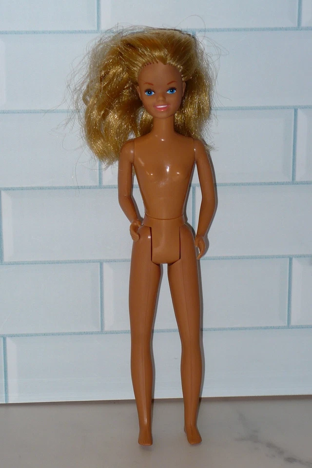 MUÑECA SKIPPER Barbie Mattel ~ Muñeca Patrón 1978 Vintage ~ Cabello Rubio Ojos Azules Foto 3 de 4