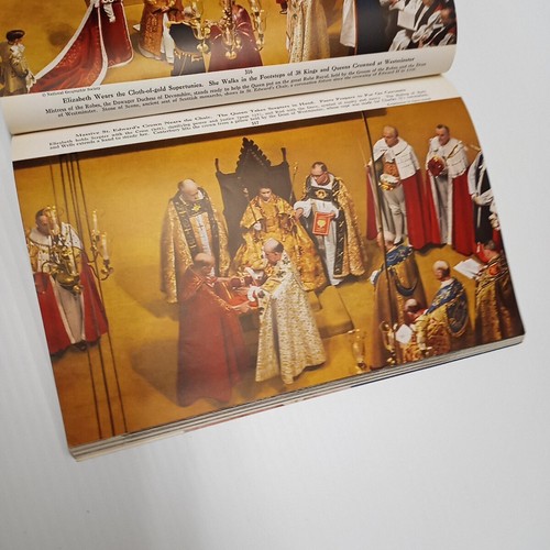 Queen Elizabeth II Coronation - Sept 1953 National Geographic. Royal Family. VGC - Picture 21 of 24