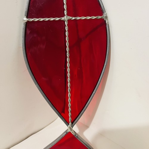 Vintage Handmade Stained Glass Suncatcher - Fish with Christian Cross - Bild 9 von 10