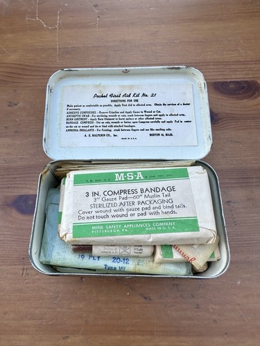 Kit de bolsillo Halco médico equipo de primeros auxilios vintage Boston Massachusetts - Imagen 3 de 6