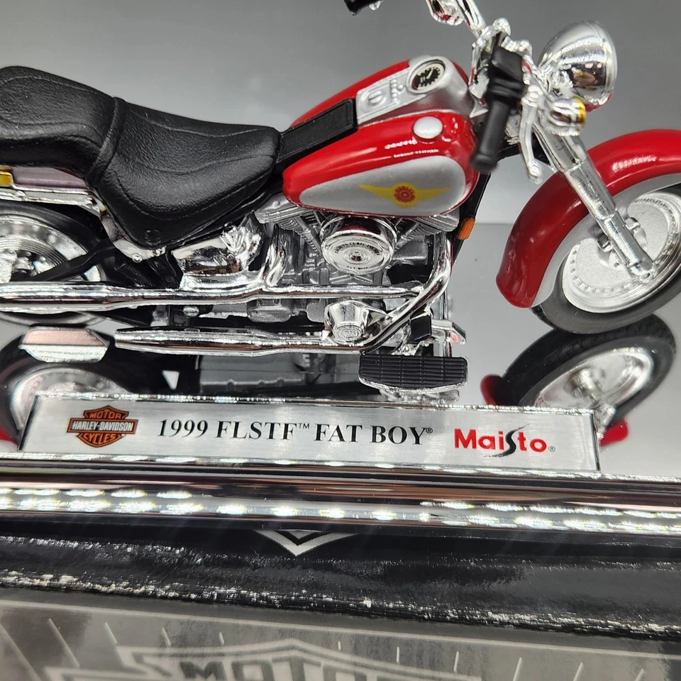 Vintage Harley-Davidson 1999 FLSTF Fat Boy 1:18 Die-Cast Model Maisto Box COA - Image 4 of 4