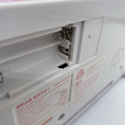 Hello Kitty Wecker Modell KT2052P getestet funktioniert - Bild 11 von 14