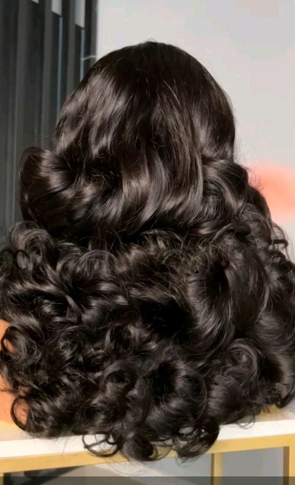 13x4, 100% Vietnamese Human Hair, SDD, HD Lace Frontal Wig,Bouncy, 250% Density - Image 2 of 4