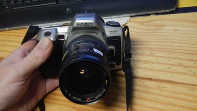 Foto Kamera Minolta 505si Super mit Soligor AF Zoom 1:3.5-4.5 28-80mm MC