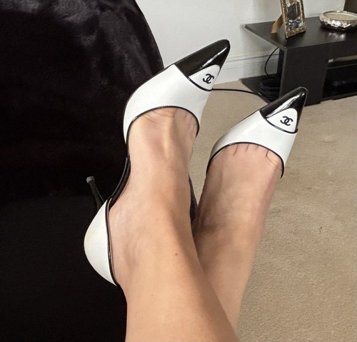 Vintage Chanel schwarz & weiß Leder spitz D’Orsay Heels Stilettos UK 5 / 37,5