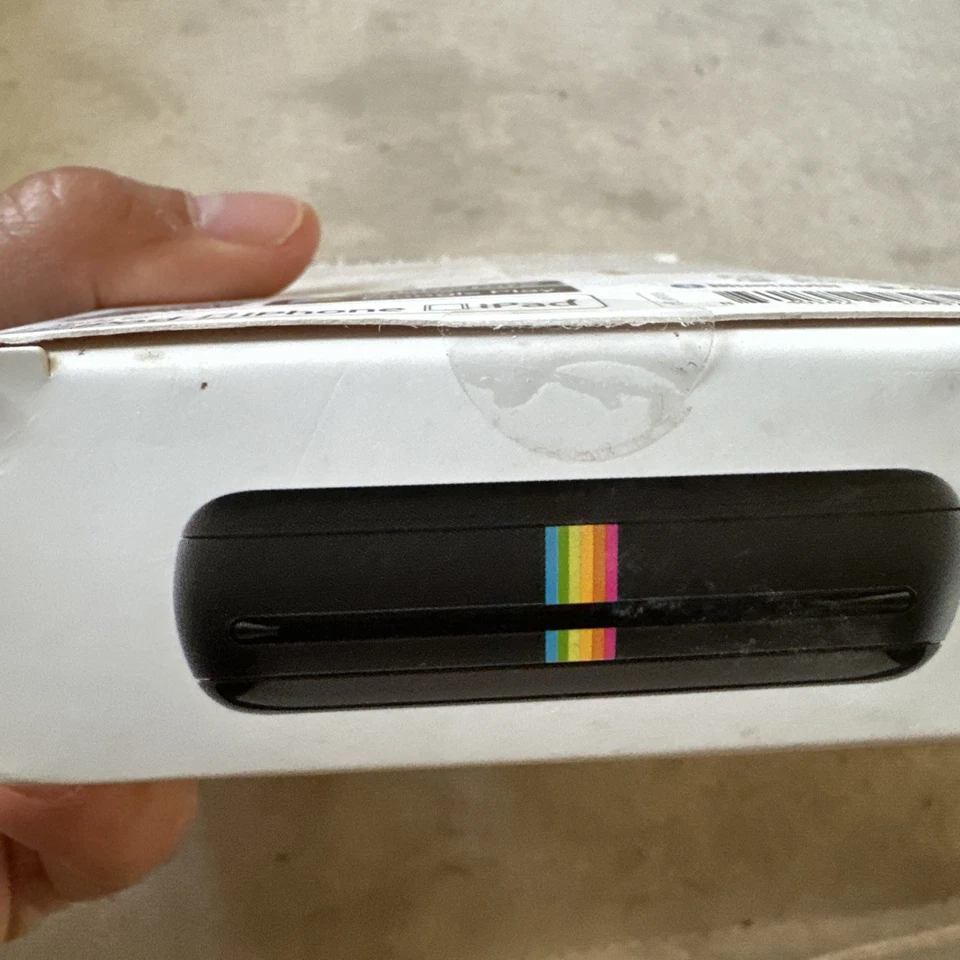 Polaroid ZIP Black Zink Wireless Mobile Photo Printer IOS, Android - Image 4 of 4