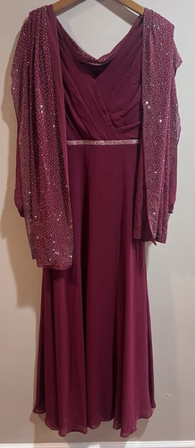 Ever Pretty Mother Of The Bride Dress Size 8 With Matching Wrap Burgundy