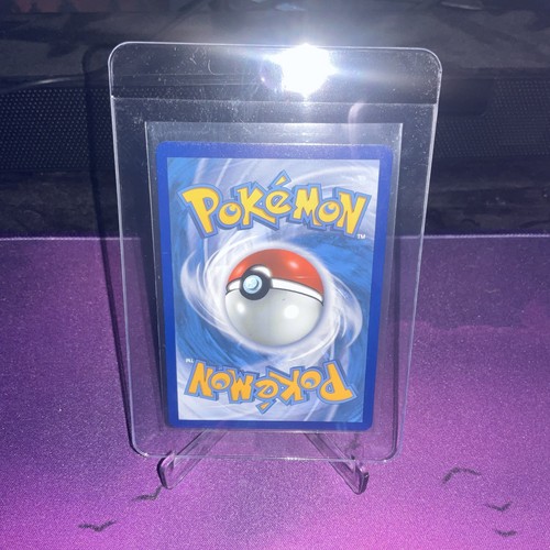 Eevee V SWSH065 SWSH: Sword & Shield Promo Cards Holo - Picture 2 of 2