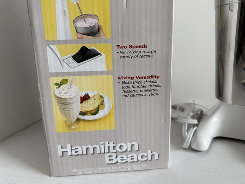 Vintage Hamilton Beach Classic DrinkMaster Mixer SS Cup White 727W Milkshake - Picture 4 of 13