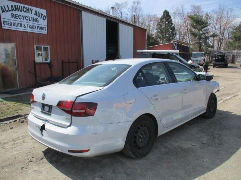 15-18 VOLKSWAGEN JETTA BALANCÍN DERECHO CON POSTE BLANCO PC: LB9Z 60K -S- 45008 Foto 3 de 4