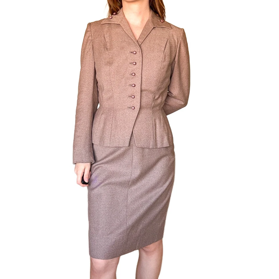 Conjunto de Traje Falda Blazer Peplum Lana Años 40 De Colección - Talla XXS XS - Segunda Guerra Mundial Era Años 40 Foto 3 de 4