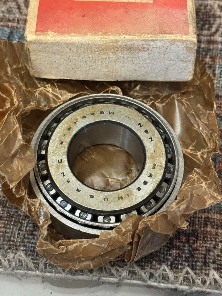 Juego de rodamientos cónicos NDH Hyatt M86649A/M86610 NOS GM 7451202 EE. UU. Foto 2 de 4