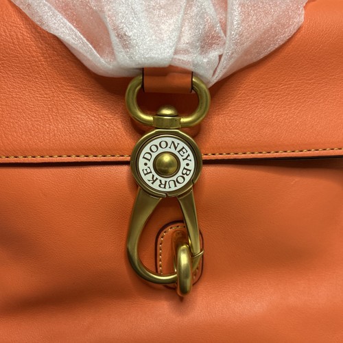 Dooney & Bourke Florentine Salmon Hobo Handbag Dust Bag Regisration Paperwork - Picture 3 of 17