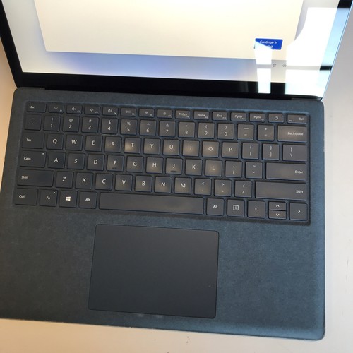 Microsoft Surface Laptop 3 13.5" (256GB SSD, Intel Core i5 10th Gen. 8GB RAM) - Picture 4 of 10