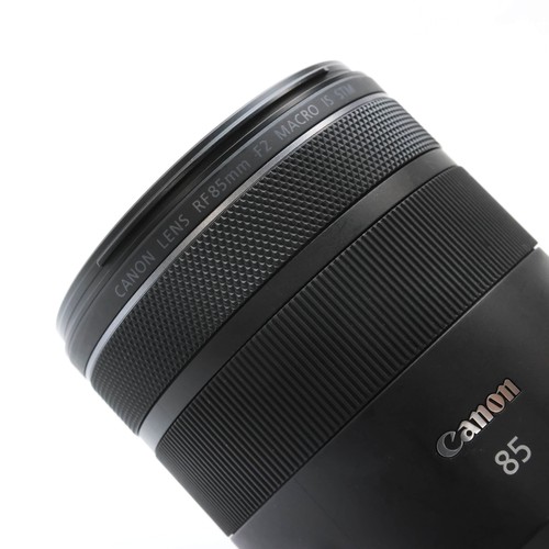 Canon RF 85mm F/2 Macro IS STM #117 - Picture 7 of 12