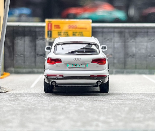 BN Masdi 1:64 2008 White Q7 FSI Quattro SUV Sports Model Diecast Metal Car - Picture 5 of 7