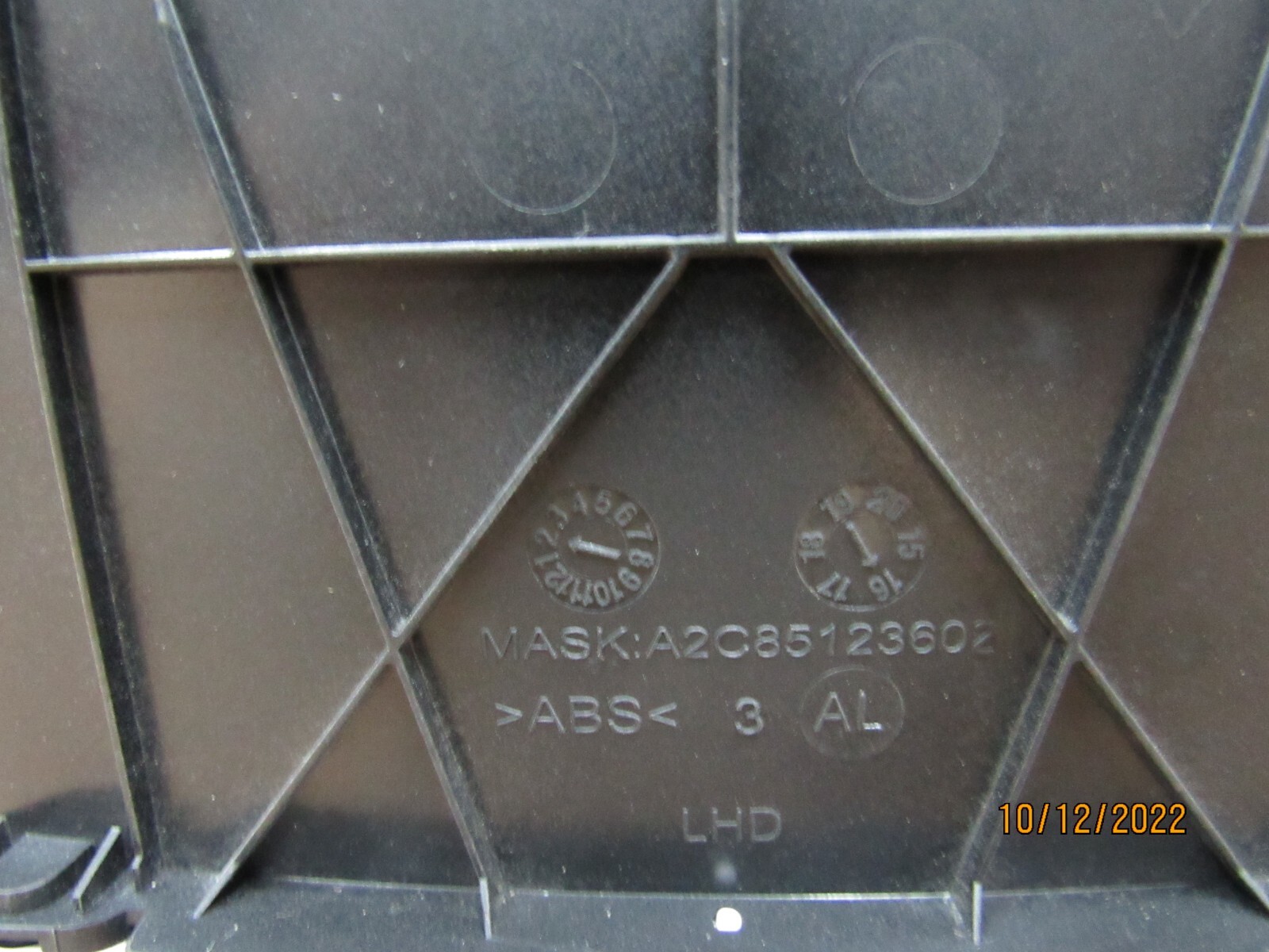 Picture 4 of 9